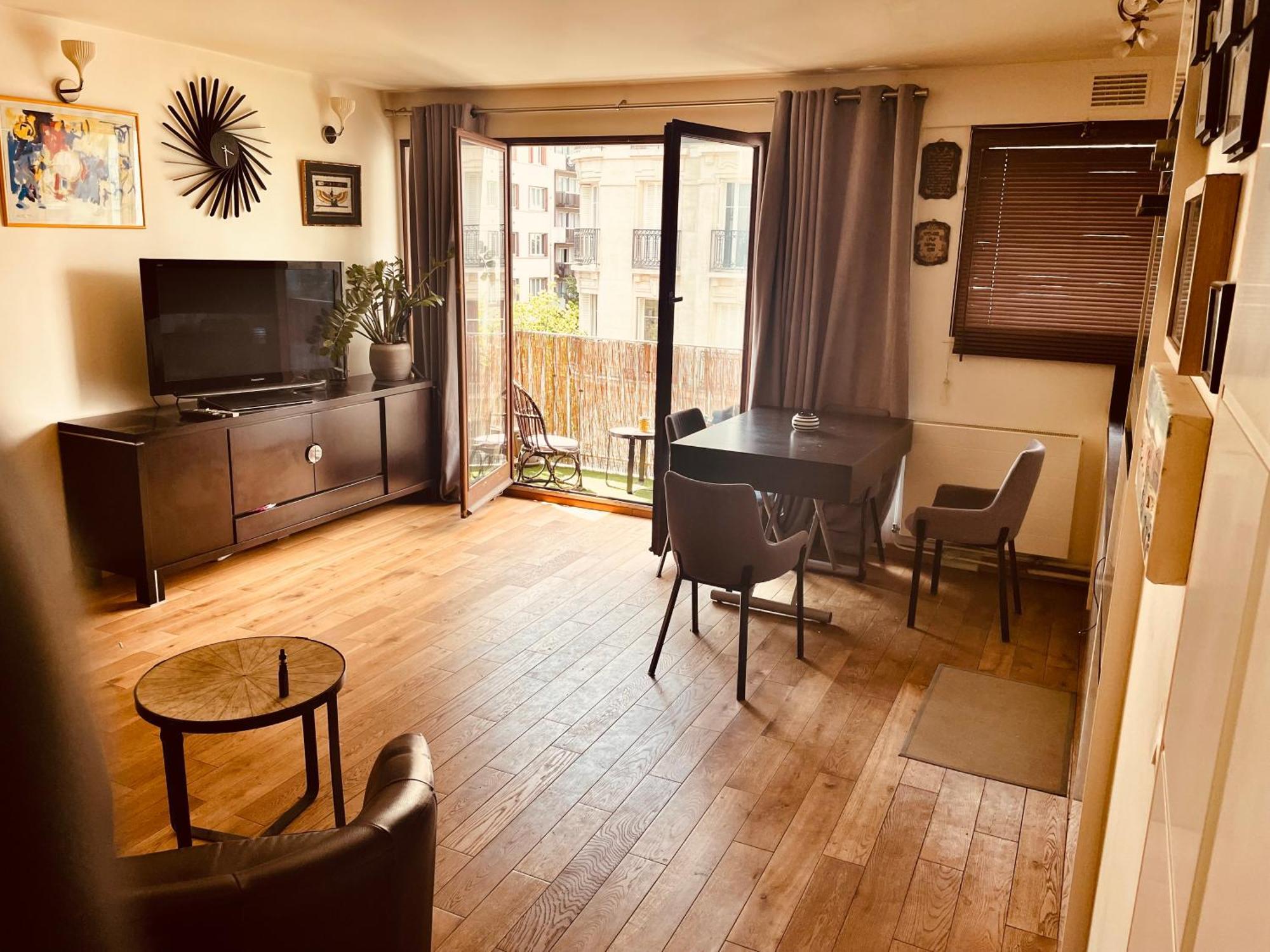 Jolie 2 Pieces Avec Balcon Paris 15 Eme Daire Dış mekan fotoğraf